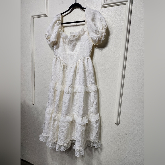 Lulus Gorgeously Romantic Ivory Lace Puff Sleeve Tiered Midi Dress M Wedding - Picture 7 of 10